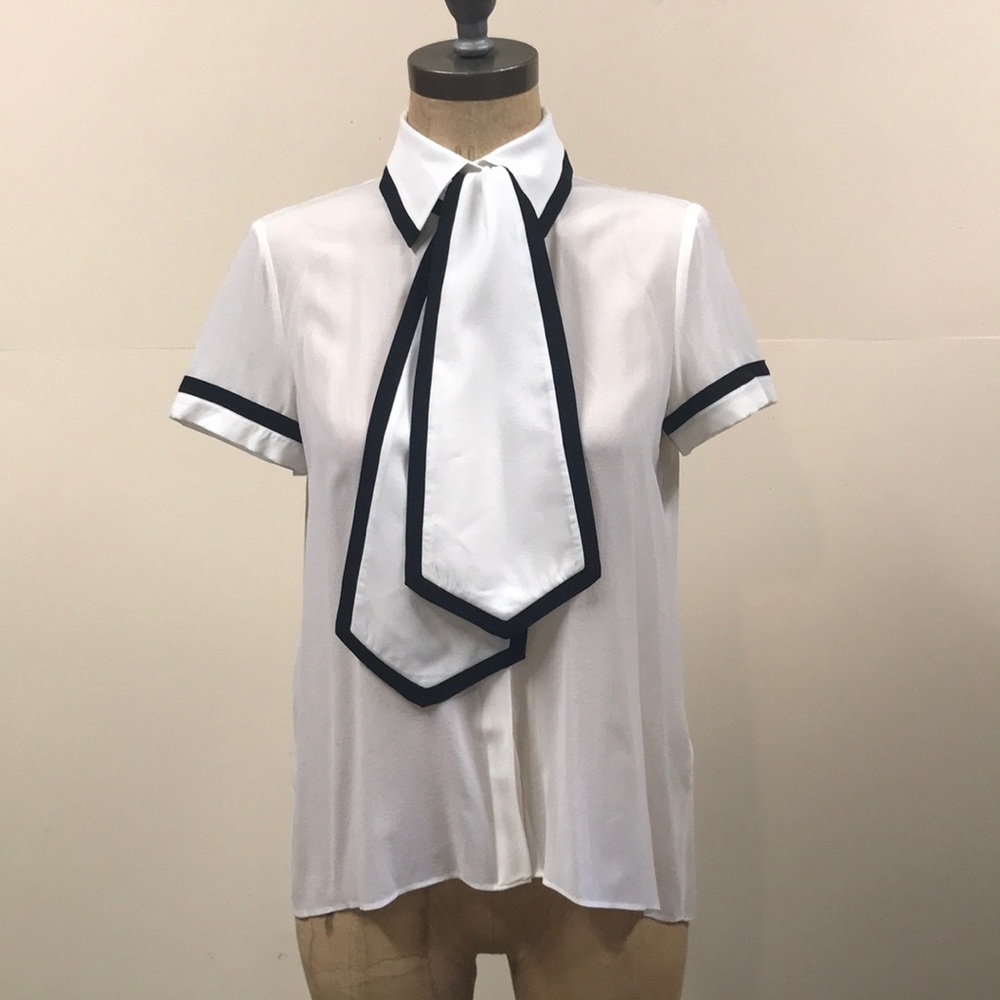 Alice + Olivia XS blouse with Tie